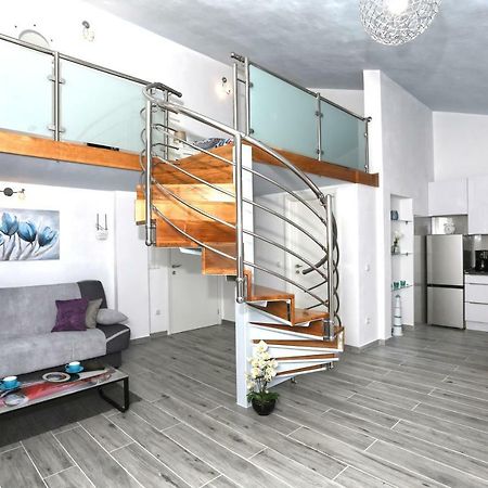 Apartman Kristian Трогир Екстериор снимка