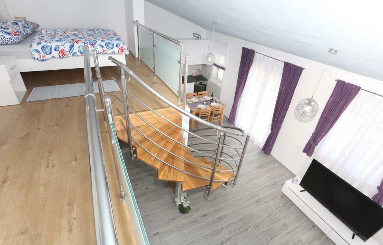 Apartman Kristian Трогир Екстериор снимка